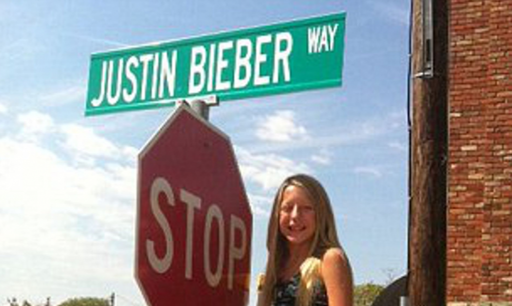 Justin Bieber Way, Texas, USA